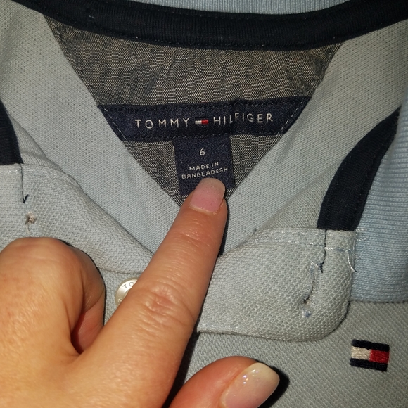 Light Blue boys size 6 Tommy Hilfiger Polo - Picture 2 of 2